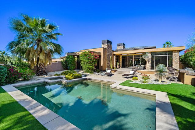1134 Lake Vista, Palm Desert, CA 92260