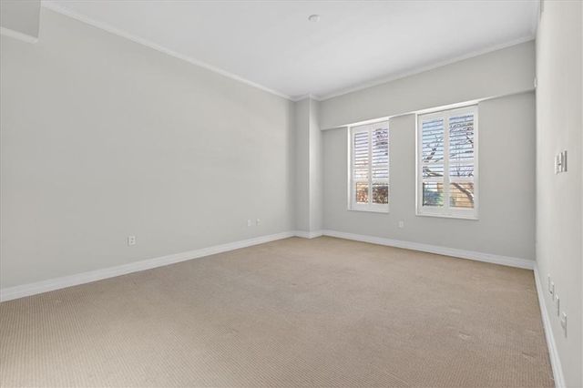 4900 Central Street 104, Kansas City, MO 64112