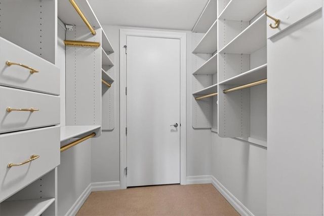 4900 Central Street 104, Kansas City, MO 64112