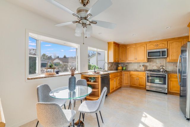 2283 Lemoyne Way, Campbell, CA 95008