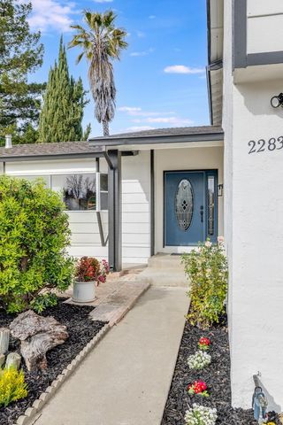 2283 Lemoyne Way, Campbell, CA 95008