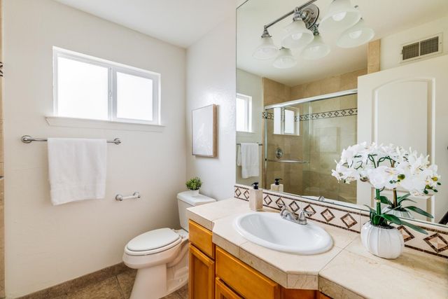 2283 Lemoyne Way, Campbell, CA 95008