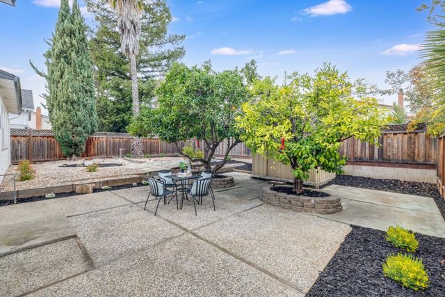 2283 Lemoyne Way, Campbell, CA 95008