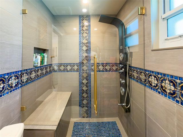 4548 SW 28th Way, Dania Beach, FL 33312