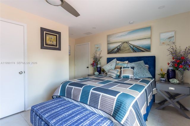 4548 SW 28th Way, Dania Beach, FL 33312