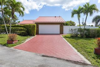4548 SW 28th Way, Dania Beach, FL 33312