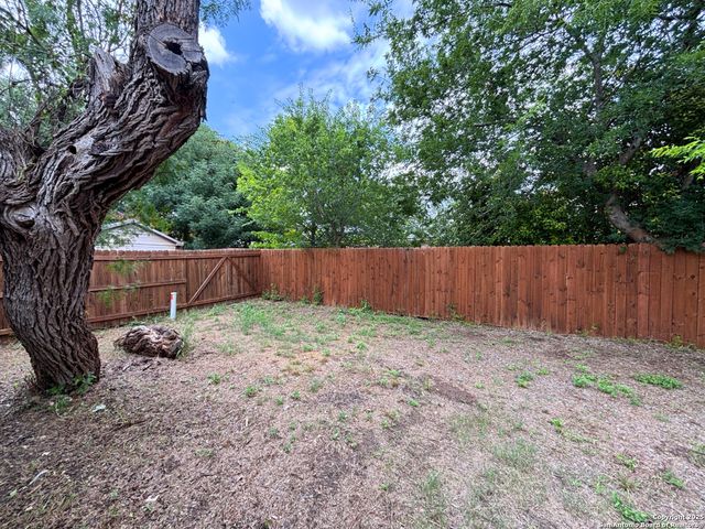 13218 Regency Forest, San Antonio, TX 78249