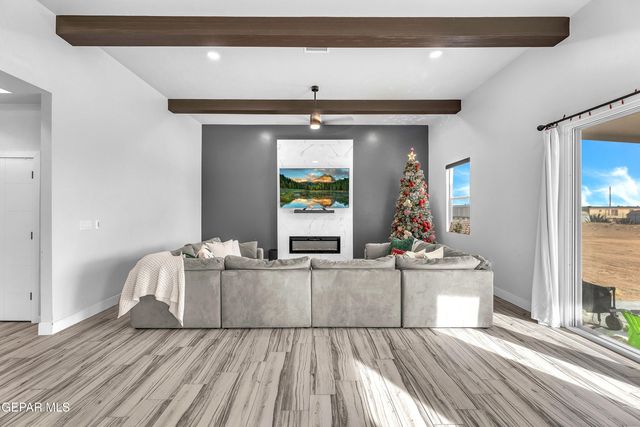 14932 Fishkill Drive, El Paso, TX 79928