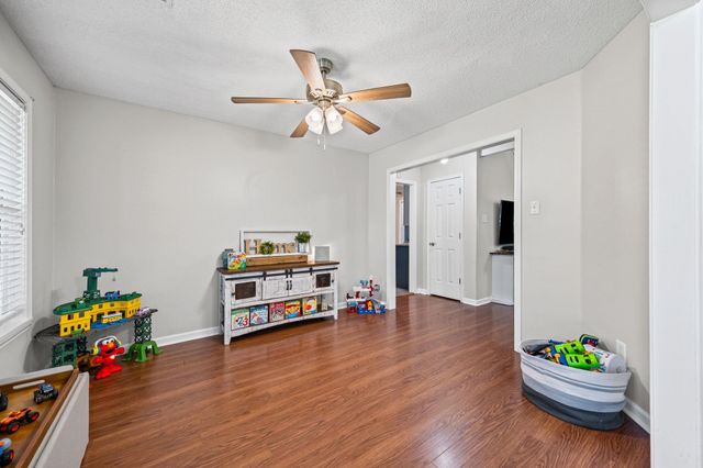 153 ASH RENE DR, Millington, TN 38053