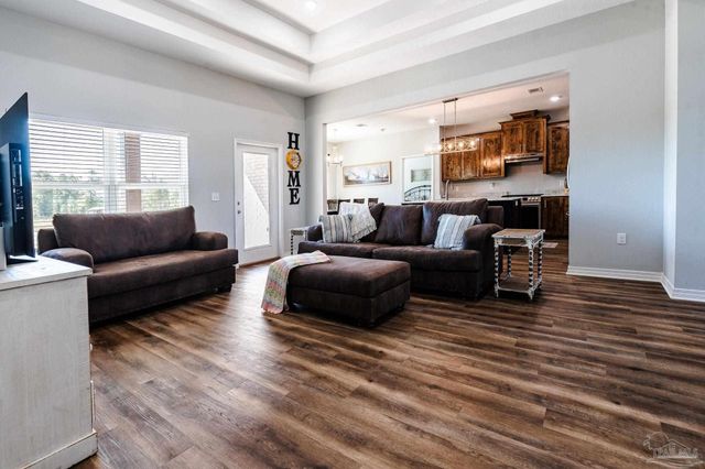 9897 Shangri La West Rd, Milton, FL 32583