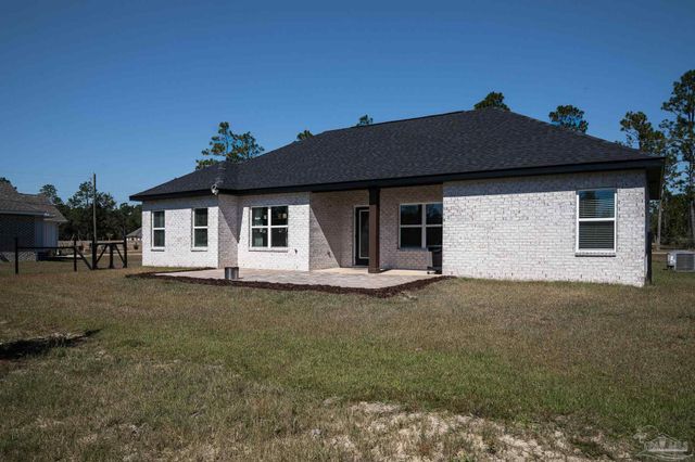 9897 Shangri La West Rd, Milton, FL 32583