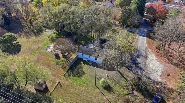 3868 Grayson Drive, Winston-salem, NC 27107