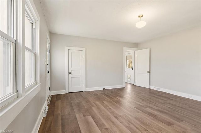 3868 Grayson Drive, Winston-salem, NC 27107