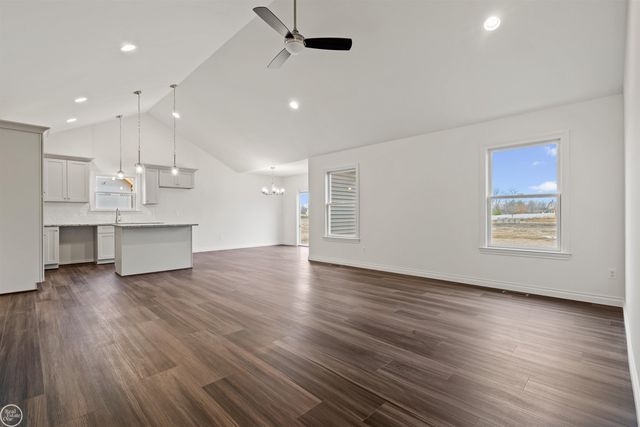 1924 Shelldrake Lane, St, MI 48079