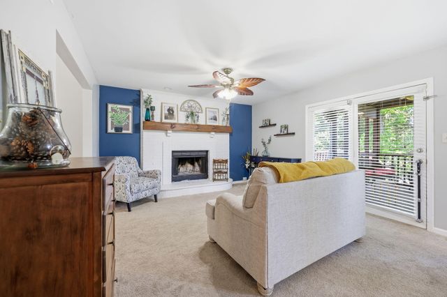 925 Springwood Court, Lexington, KY 40515
