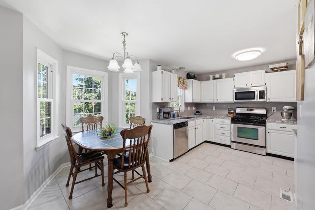925 Springwood Court, Lexington, KY 40515