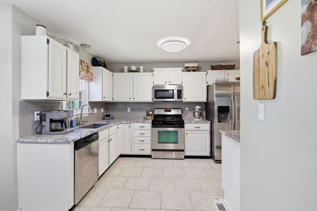 925 Springwood Court, Lexington, KY 40515