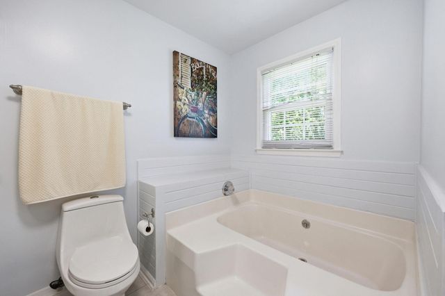 925 Springwood Court, Lexington, KY 40515