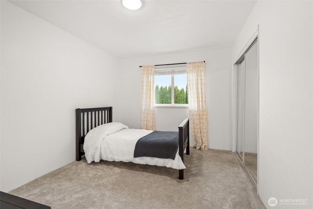 1346 W Third Street, South Bend, WA 98586