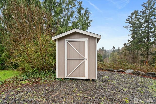 1346 W Third Street, South Bend, WA 98586