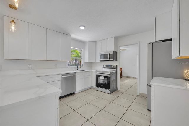 5997 SHERYL ANITA STREET, Oviedo, FL 32765