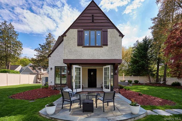 4 Glenwolde Park, Tarrytown, NY 10591