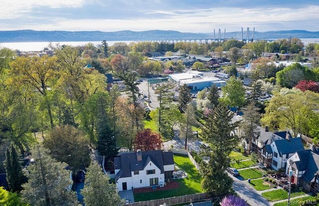 4 Glenwolde Park, Tarrytown, NY 10591