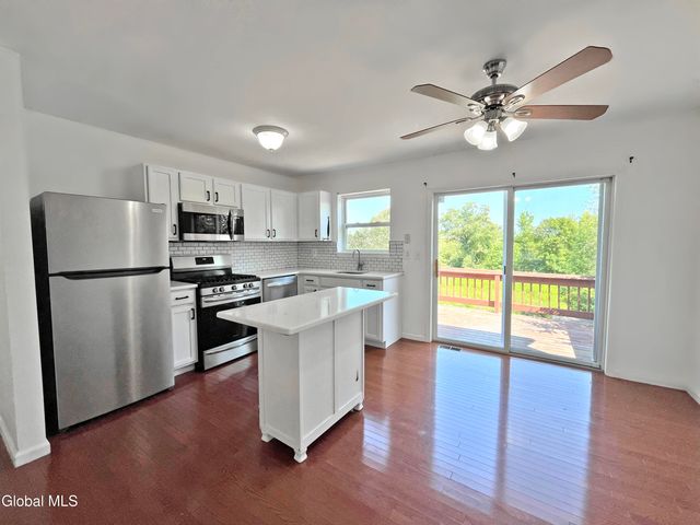 40 Morgans Run, Schuylerville, NY 12871