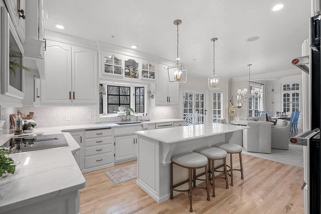 1383 SONATA COURT, Green Bay, WI 54311