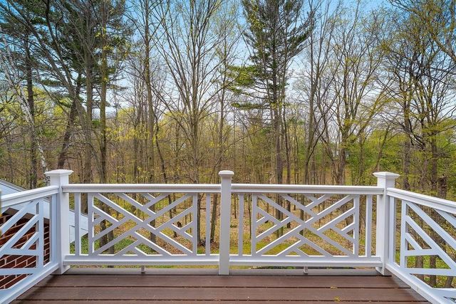 1383 SONATA COURT, Green Bay, WI 54311