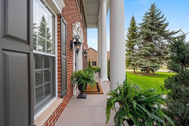 1383 SONATA COURT, Green Bay, WI 54311