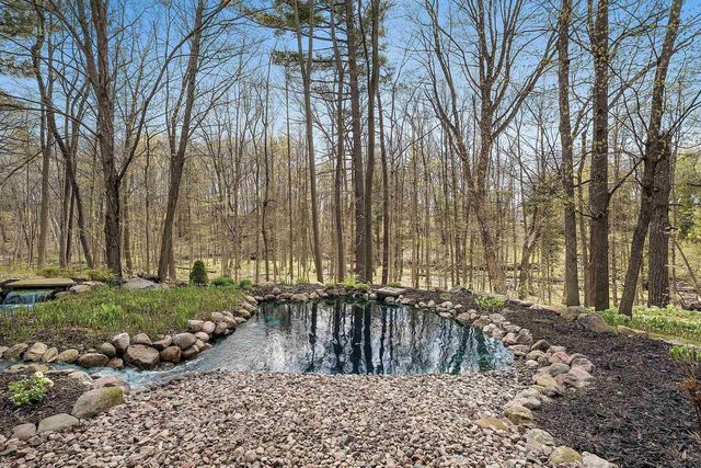 1383 SONATA COURT, Green Bay, WI 54311