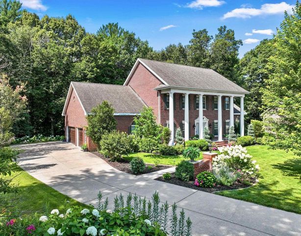1383 SONATA COURT, Green Bay, WI 54311