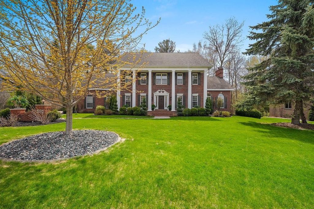 1383 SONATA COURT, Green Bay, WI 54311