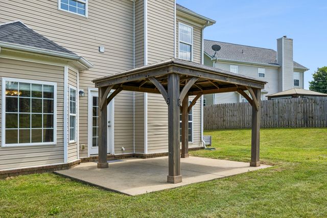 3005 Ping Ct, Spring Hill, TN 37174
