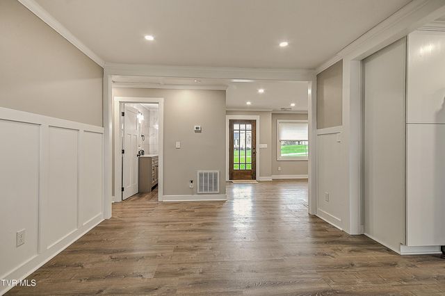 105 Mcteer Drive, Kingsport, TN 37663