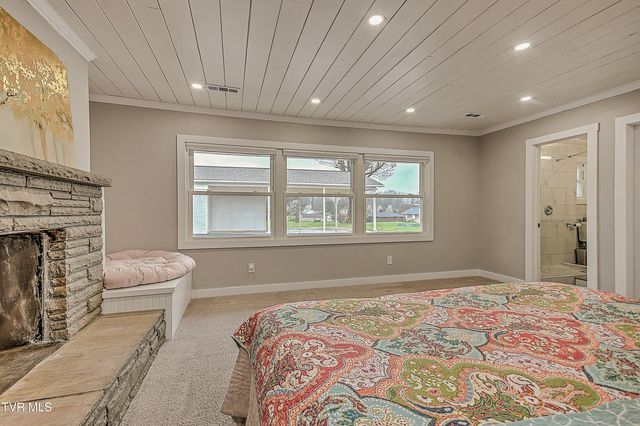 105 Mcteer Drive, Kingsport, TN 37663