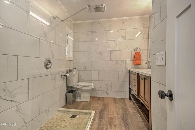 105 Mcteer Drive, Kingsport, TN 37663