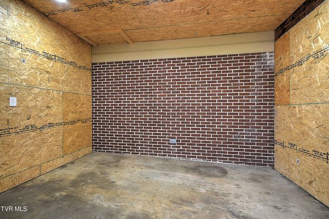 105 Mcteer Drive, Kingsport, TN 37663