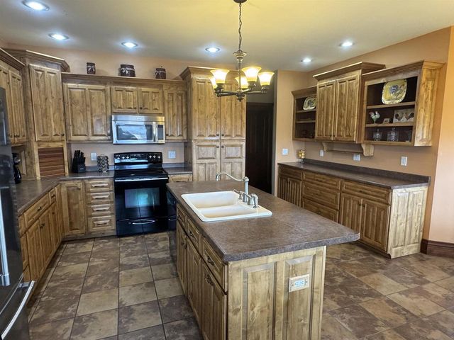 27419 County Highway BA, Richland Center, WI 53581