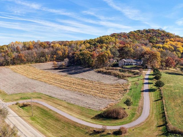27419 County Highway BA, Richland Center, WI 53581