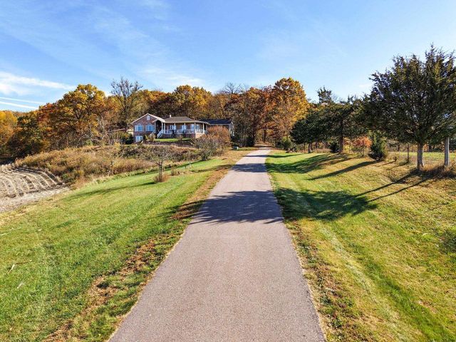 27419 County Highway BA, Richland Center, WI 53581