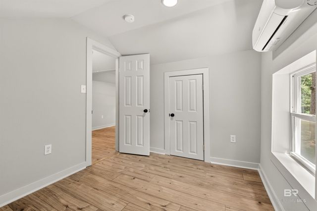 23499 Cowling Road, Robertsdale, AL 36567