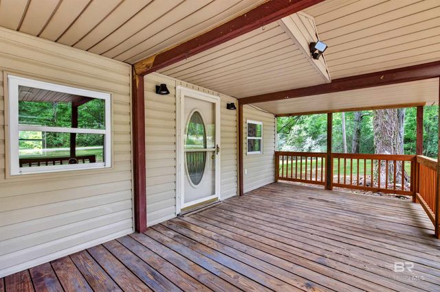 23499 Cowling Road, Robertsdale, AL 36567