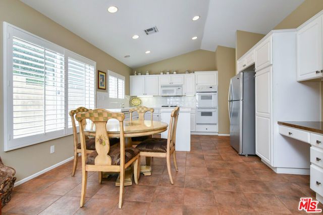 7608 Wiscasset Drive, West Hills (los Angeles), CA 91304