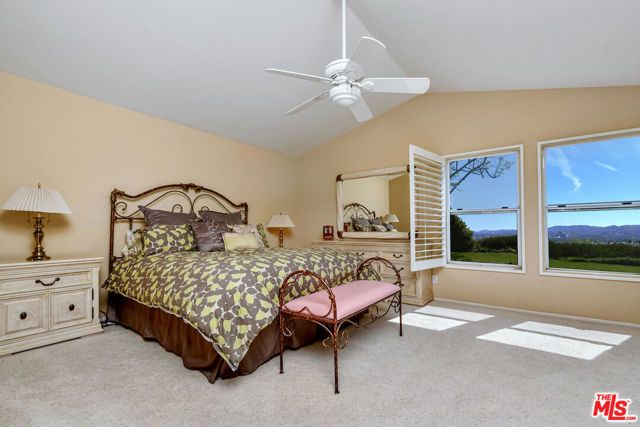 7608 Wiscasset Drive, West Hills (los Angeles), CA 91304