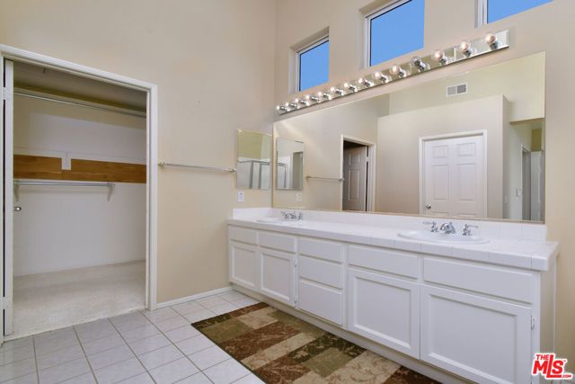 7608 Wiscasset Drive, West Hills (los Angeles), CA 91304