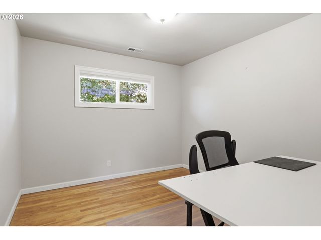 4109 Nw OLIVE St, Vancouver, WA 98660