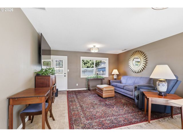 4109 Nw OLIVE St, Vancouver, WA 98660