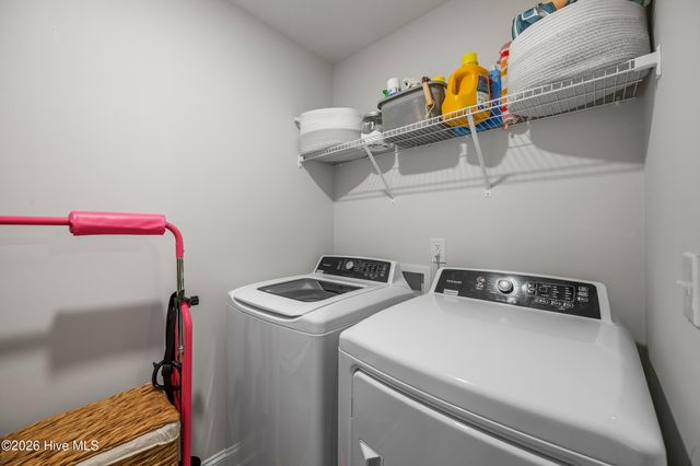 530 Barrington Row Avenue, Zebulon, NC 27597